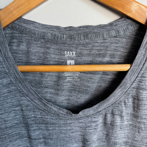 SAXX Men's Performance Short Sleeve T-Shirt Marled Gray Large Athleisure Casual - Picture 5 of 11